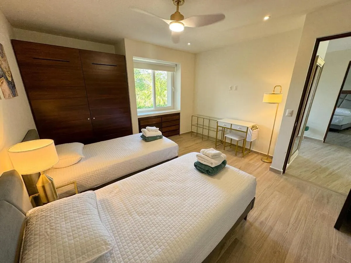 Azure Caribbean Emerald Spirit Puerto Aventuras Appartement